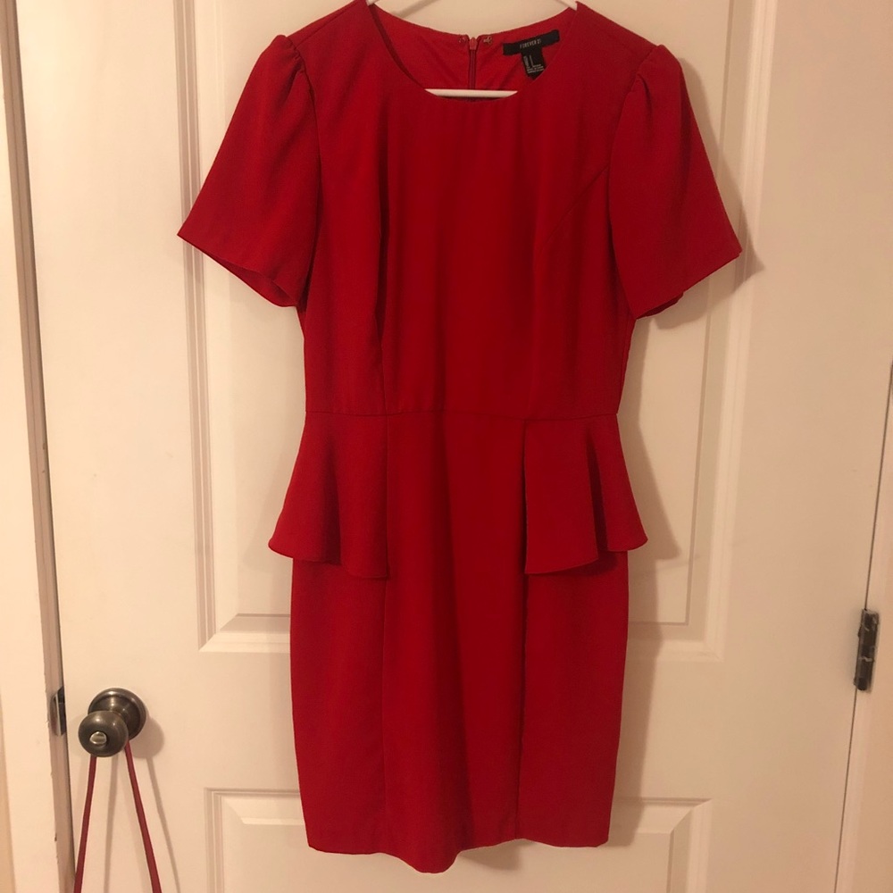 Forever 21 Red Short Sleeve Peplum Shift Dress